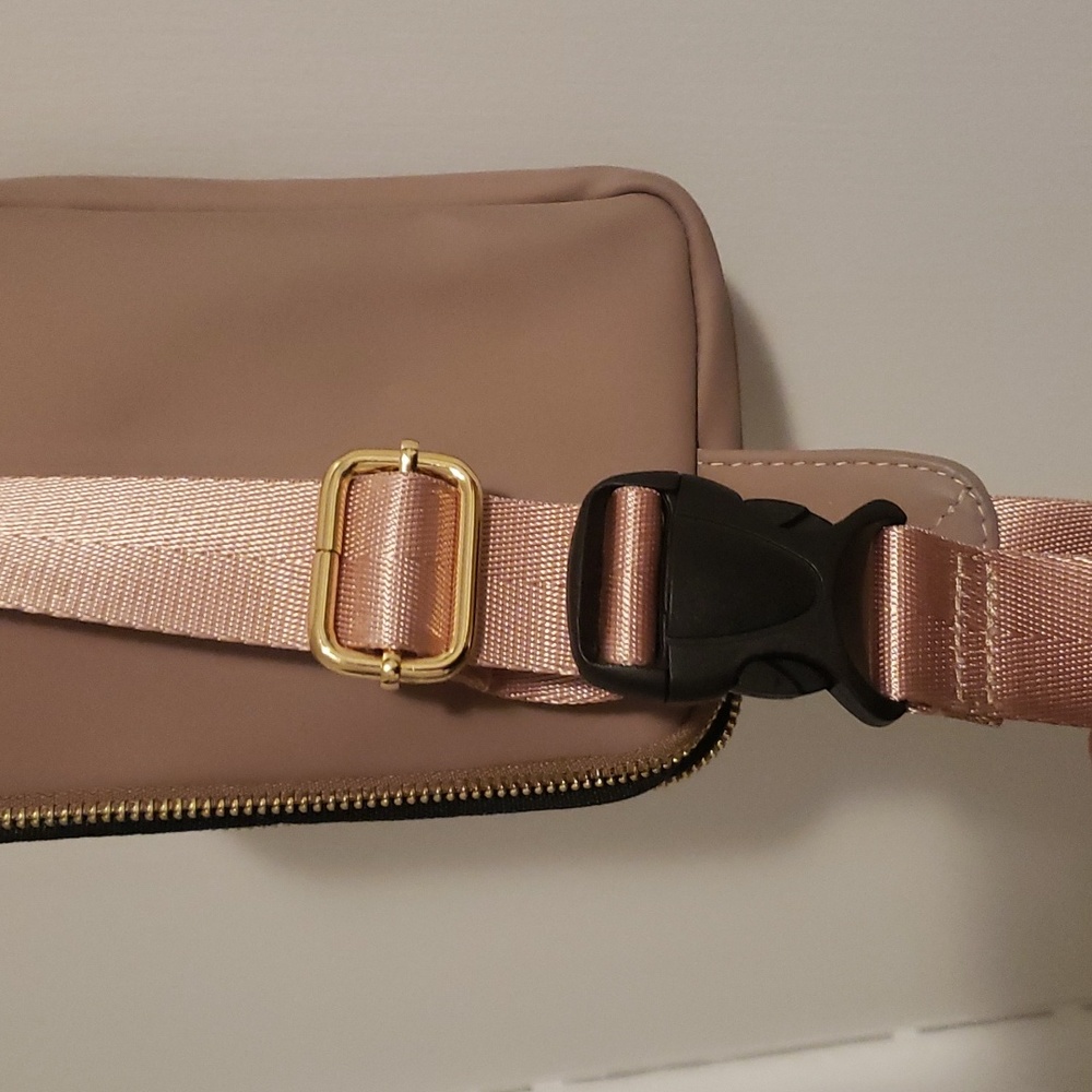 Fanny pack - Picture 3 of 3